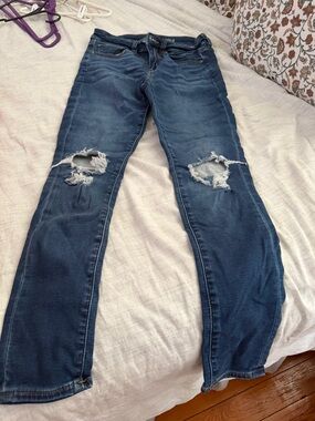 American Eagle Outfitters Dark Blue Ripped High-Rise Jeans